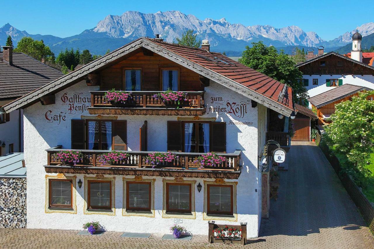 Fruehstueckspension Gaestehaus Zum Weissen Roessl Wallgau Exterior foto